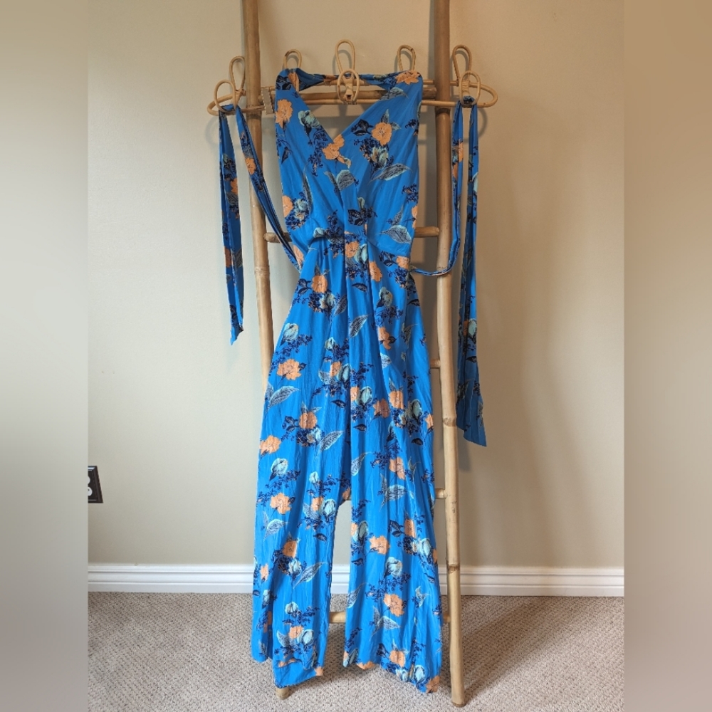 Vintage Diane Von Furstenberg 100% Silk Blue And Peach Jumpsuit Size 10